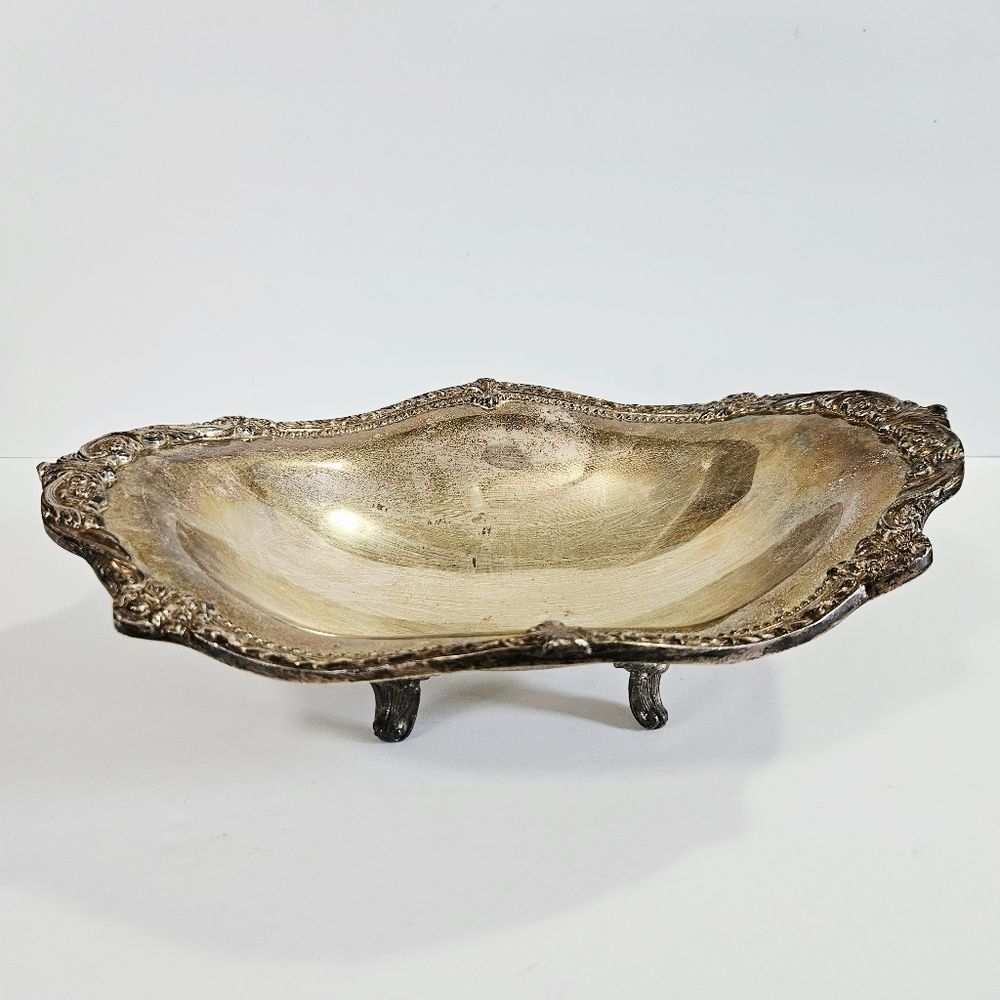 Vintage Sheridan Renaissance Pattern Victorian Revival Silver Plated Footed Bowl